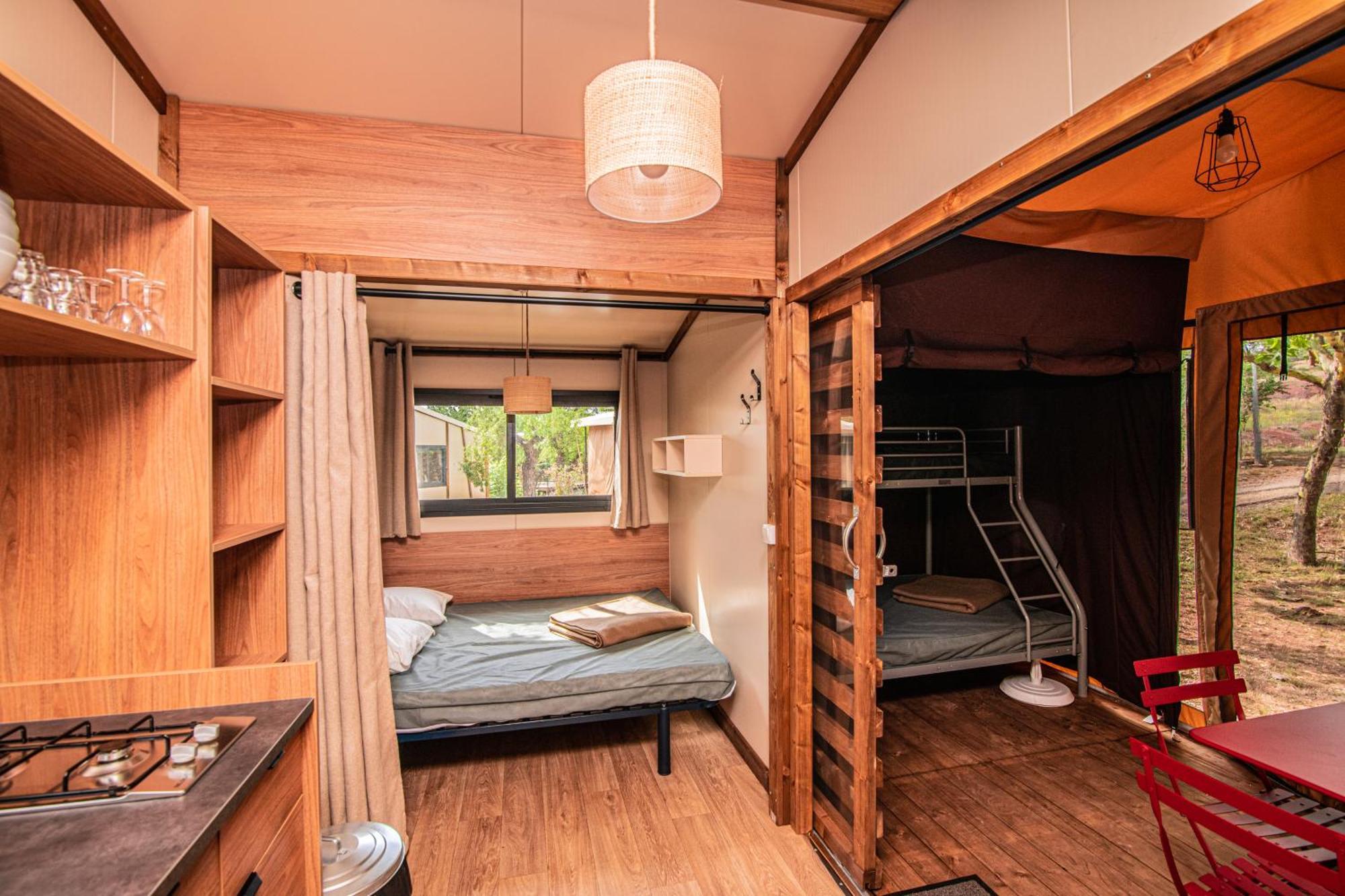 Camping Onlycamp Tours Val De Loire Saint-Avertin Buitenkant foto